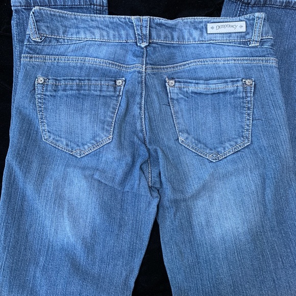 Democracy Declaration Jean Dependence Equality Skinny Boyfriend Distressed Jeans - Picture 3 of 5